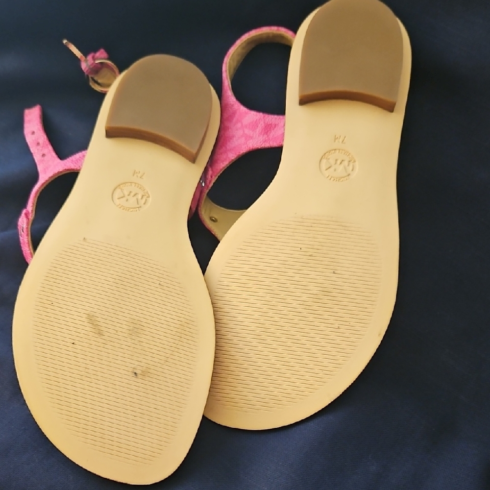 Michael Kors Coral Pink T-Strap Sandals with Gold Accents - Picture 3 of 7
